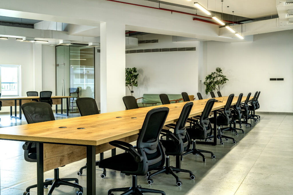 How to Choose a Meeting Room in Malappuram for Business Presentations